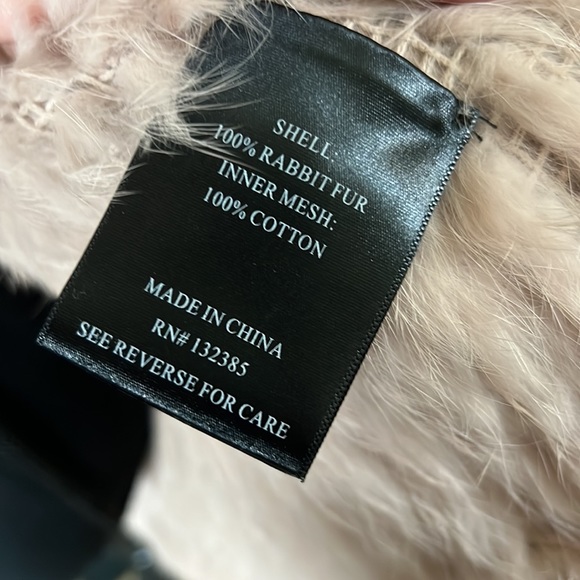 Rabbit Fur Vest - Picture 9 of 9